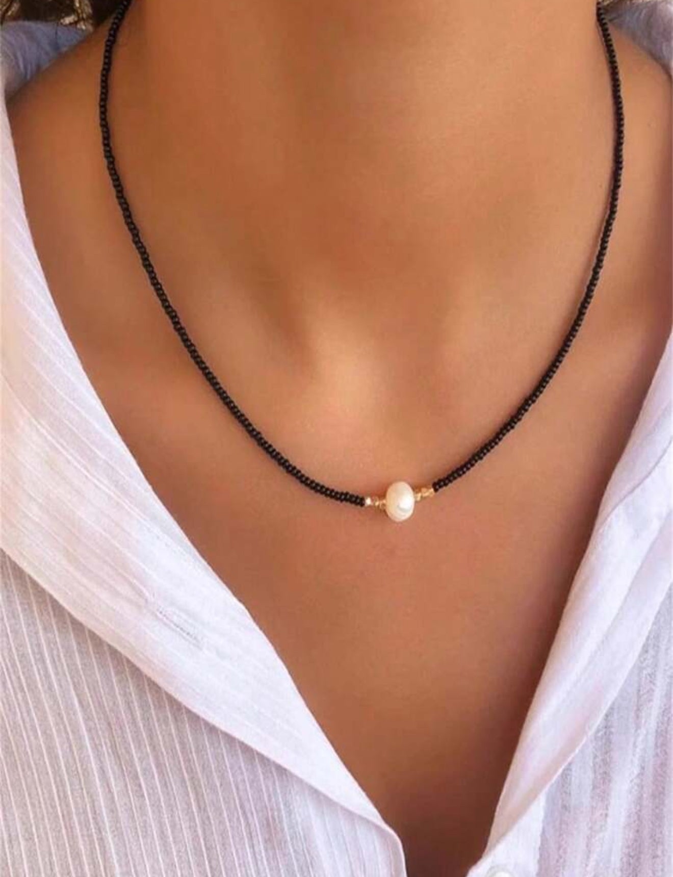 Luminous Pearl Beaded Choker