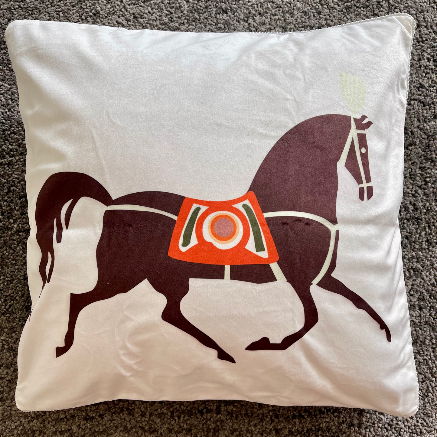 Luxury Equestrian "Brown Horse" Cushion Cover